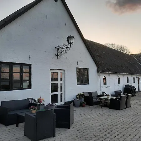 Pa Svensmarkegaard Apartment Stege